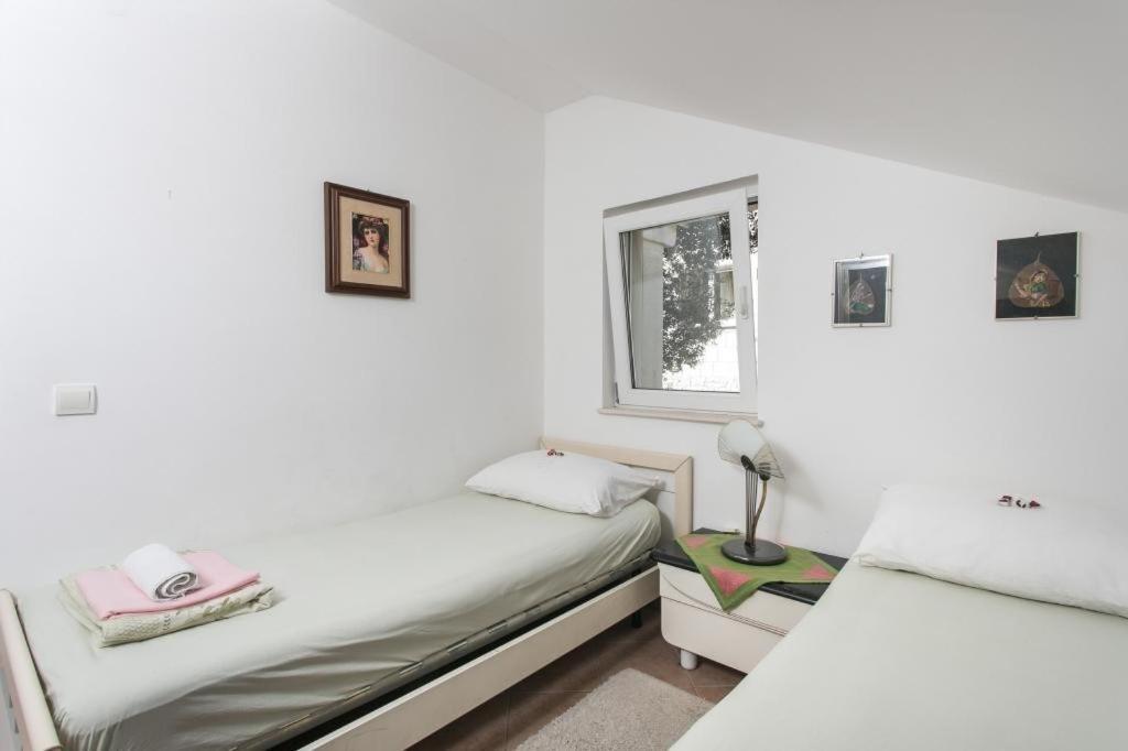 Apartments Tramonto Затон Экстерьер фото